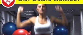 Total body workout - low intensity cardio workout: jogs in place