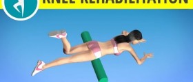 Knee Rehabilitation Exercise for Knee Tendonitis with Foam Roller