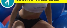 Stability ball workout for legs: squats with dumbbells